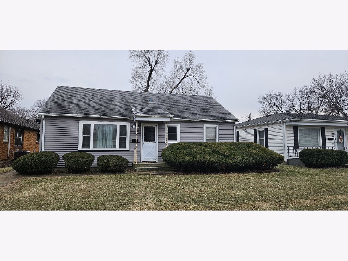  For Sale Ottawa Illinois, 1203 Washington Street