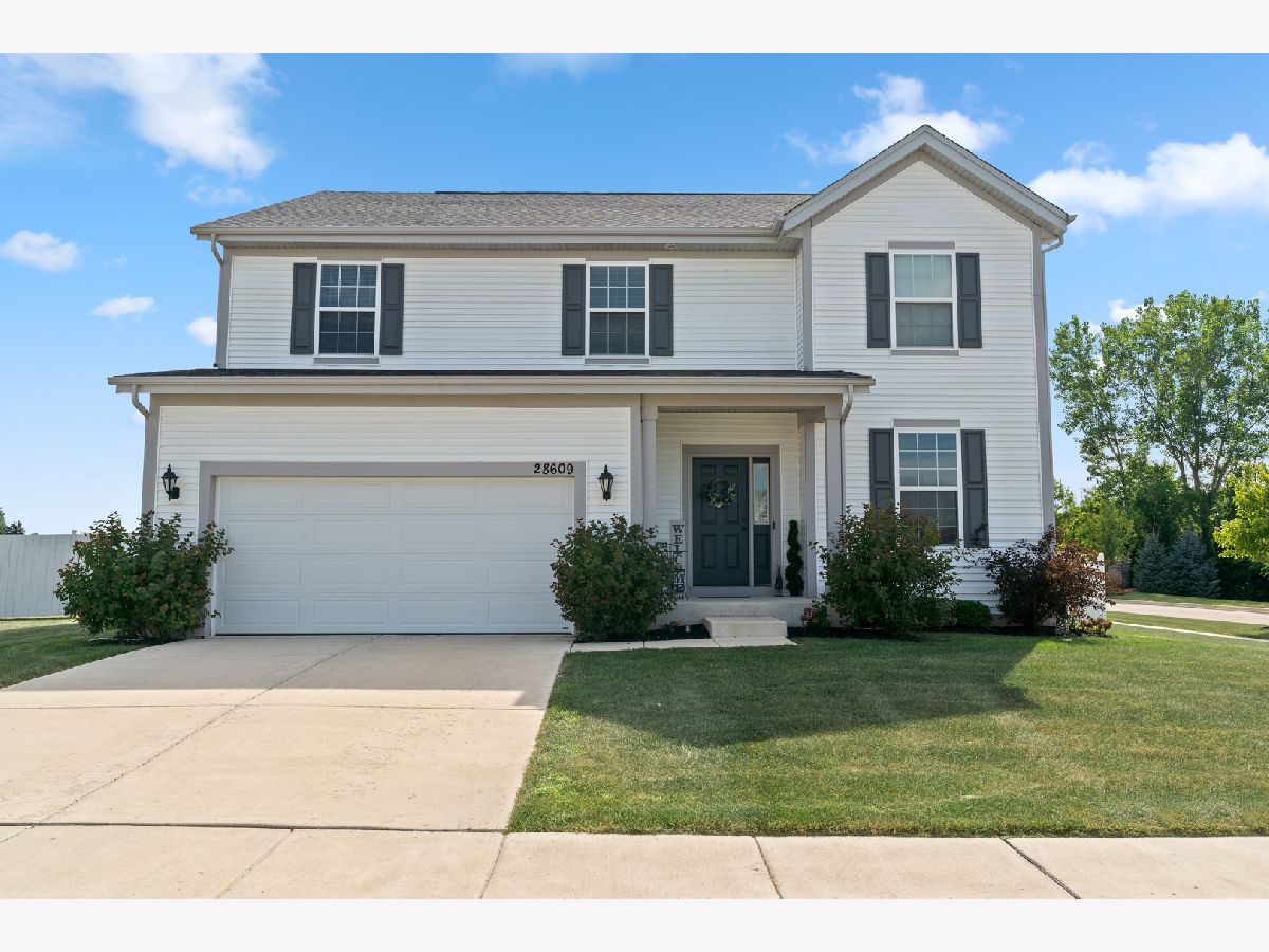  For Sale Lakemoor Illinois, 28609 Augusta Lane