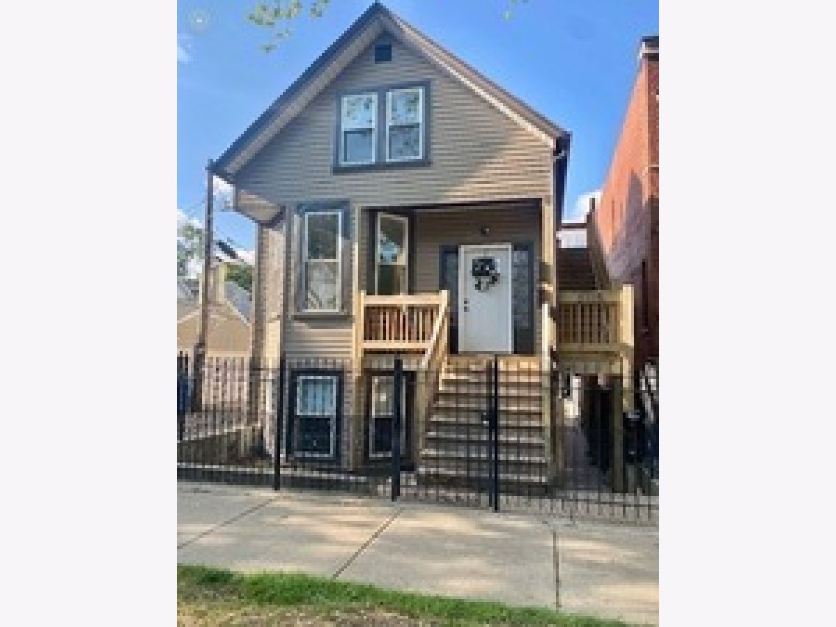  For Rent Chicago Illinois, 2115 Barry