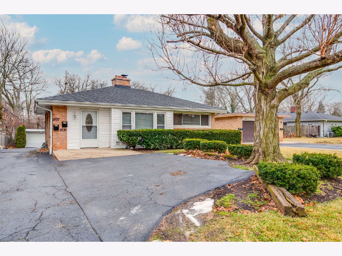  For Rent Lake Forest Illinois, 1595 Mckinley