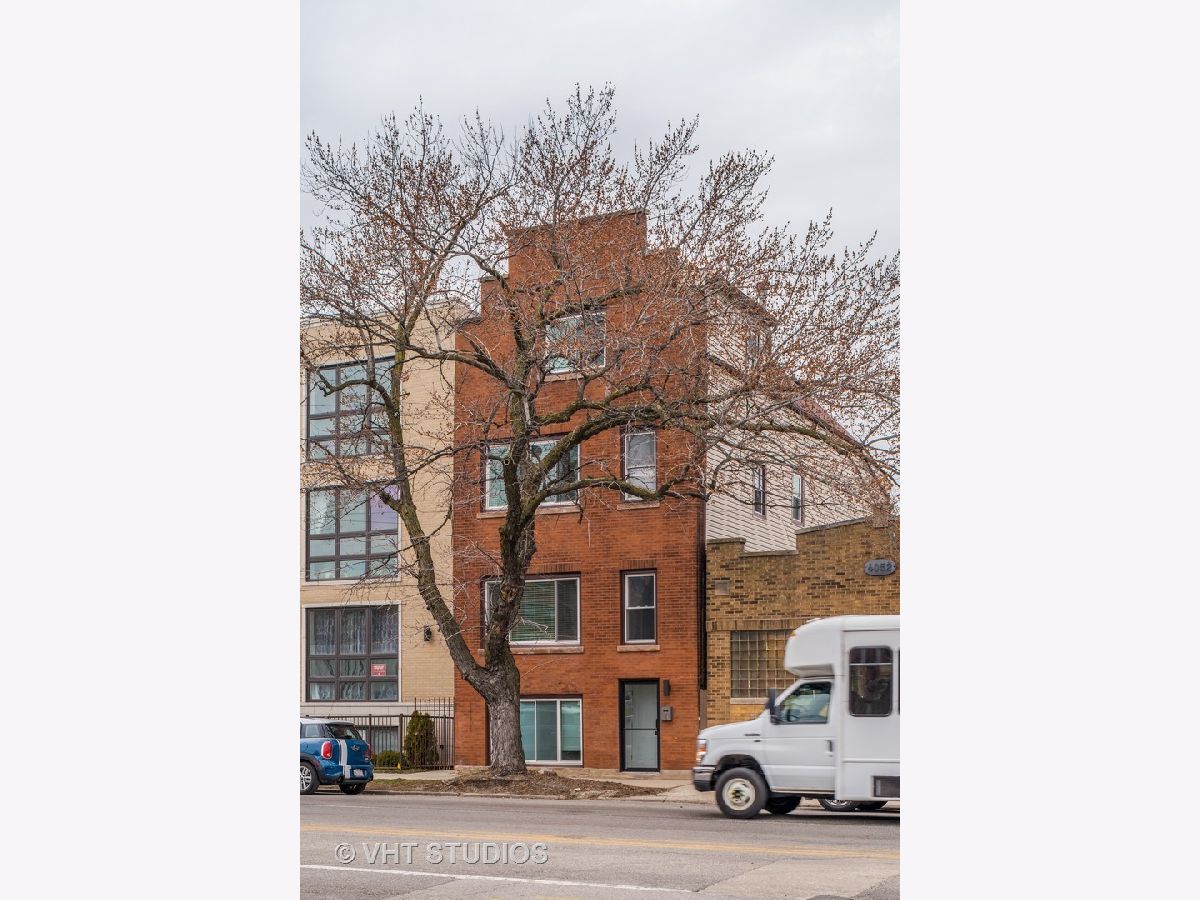 Rented Chicago Illinois, 4048 Western