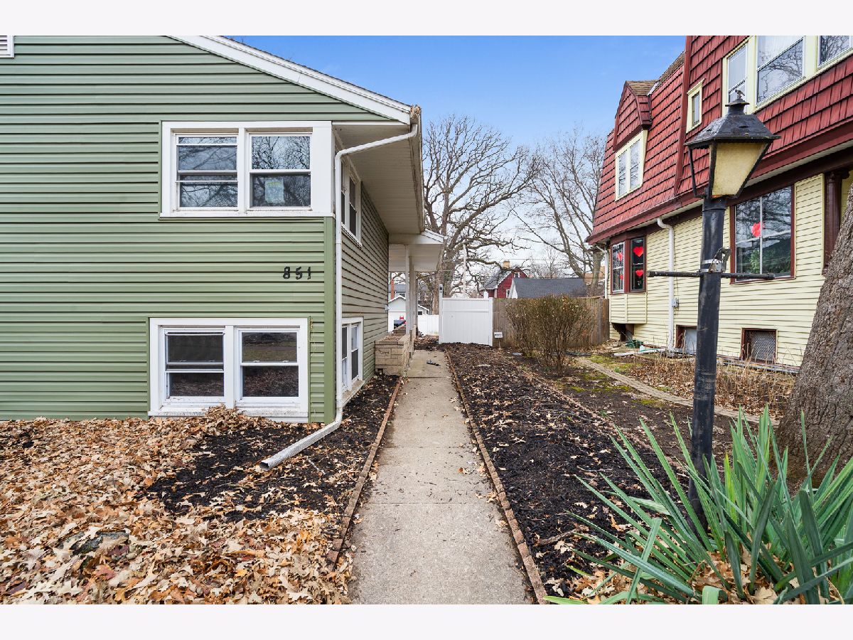  For Sale Kankakee Illinois, 851 Greenwood Avenue