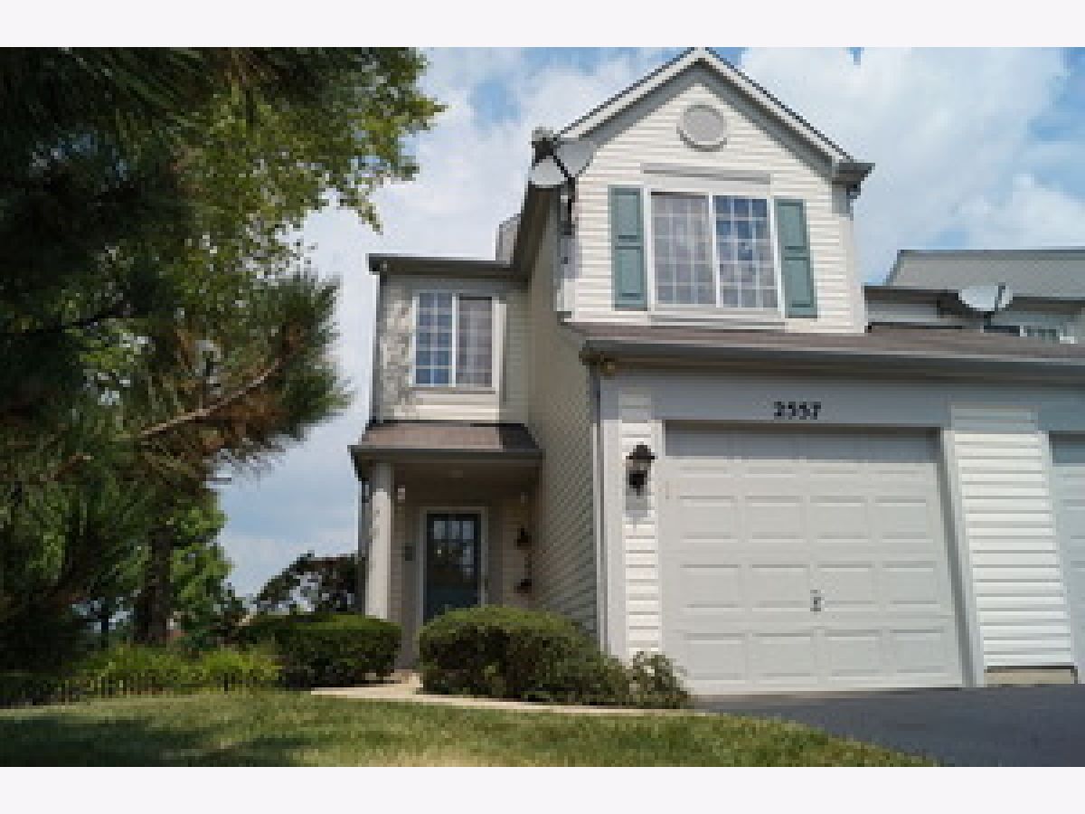 Townhomes For Rent Carrolwood Naperville Illinois, 2557 Arcadia