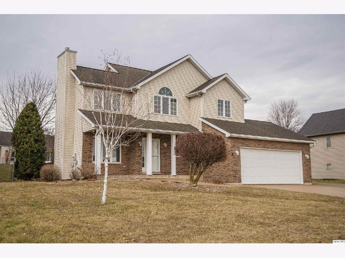  For Sale Quincy Illinois, 2501 Lindsey Court