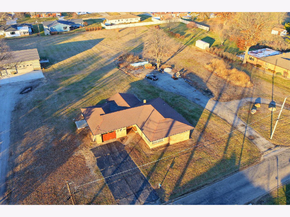  For Sale Streator Illinois, 608 Pine Tree Road