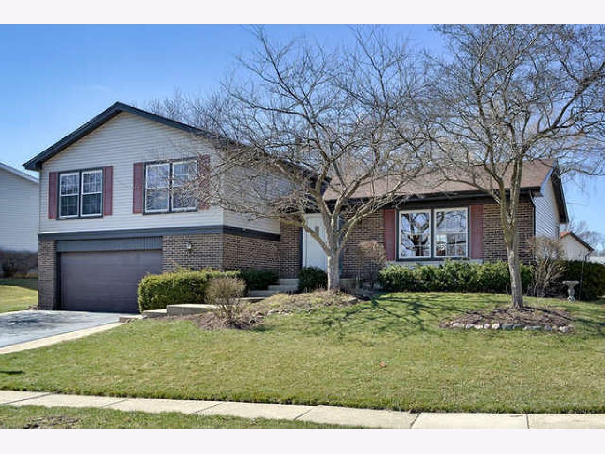  Sold Lake Zurich Illinois