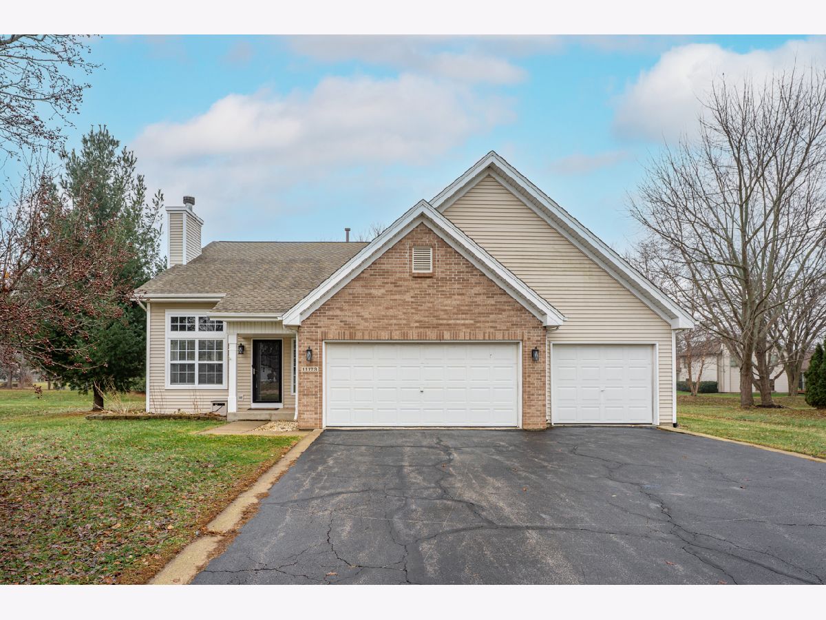  For Sale Roscoe Illinois, 11173 Downing Lane
