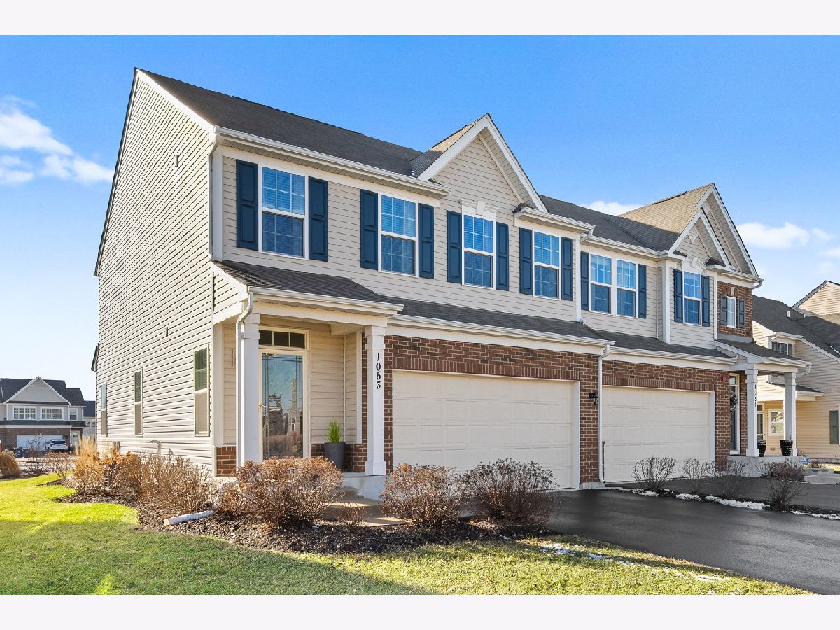  For Sale Elburn Illinois, 1053 Sears Circle