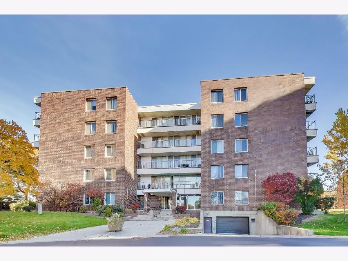  For Sale Glenview Illinois, 4000 Triumvera Drive