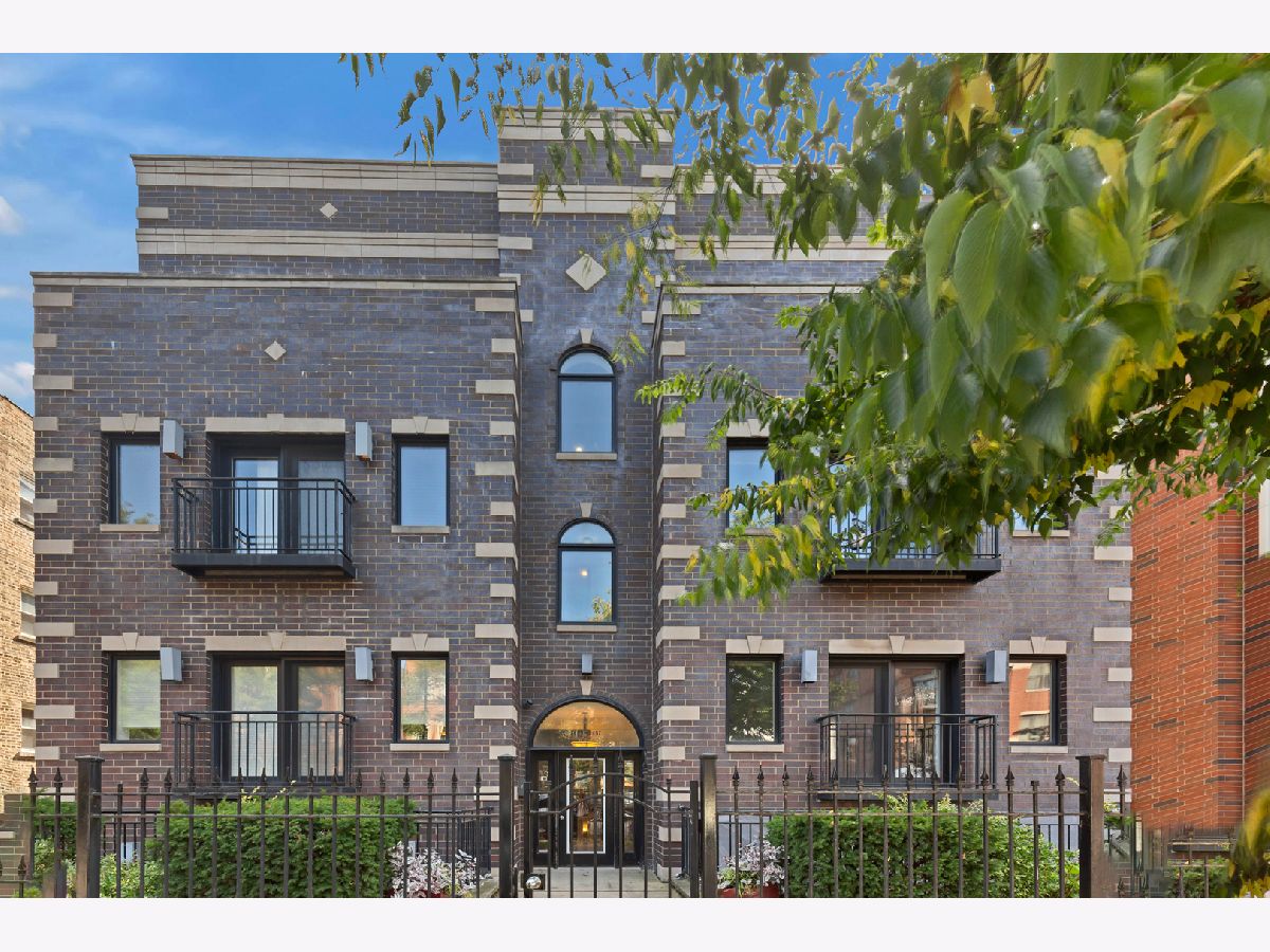  Rented Chicago Illinois, 2457 Foster