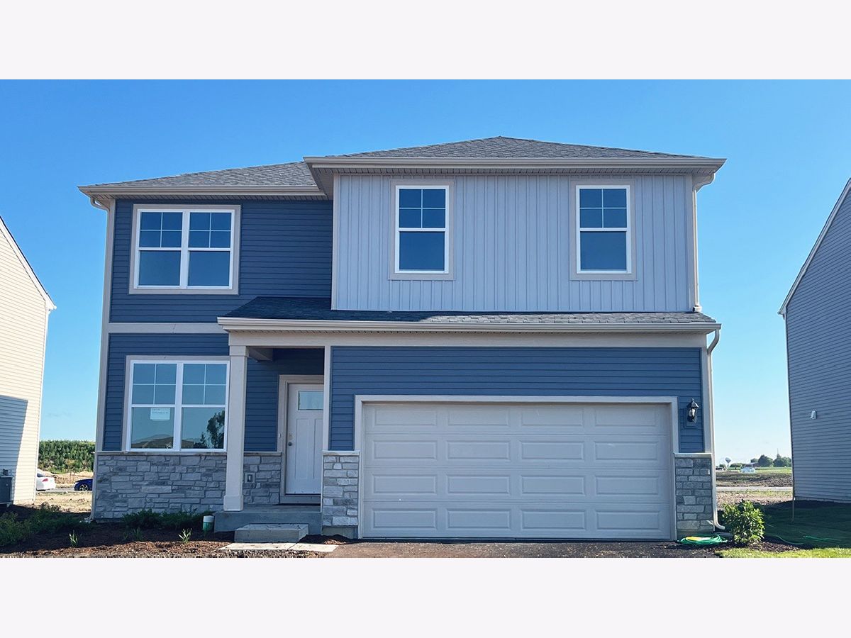 Homes & Condos & Townhomes For Sale Prairie Ridge Hampshire Illinois, 402 Arbor Ridge Court