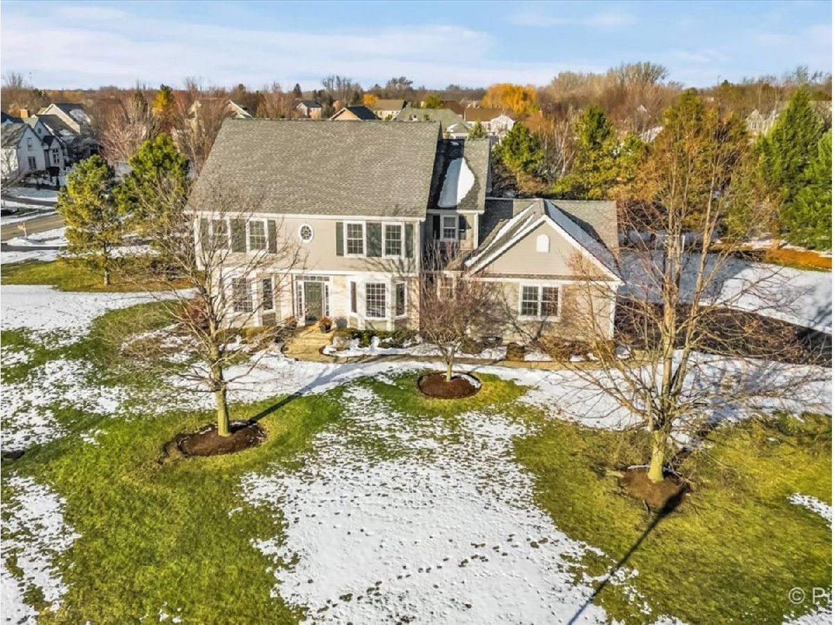  For Sale Lakewood Illinois, 8980 Bardwell Lane