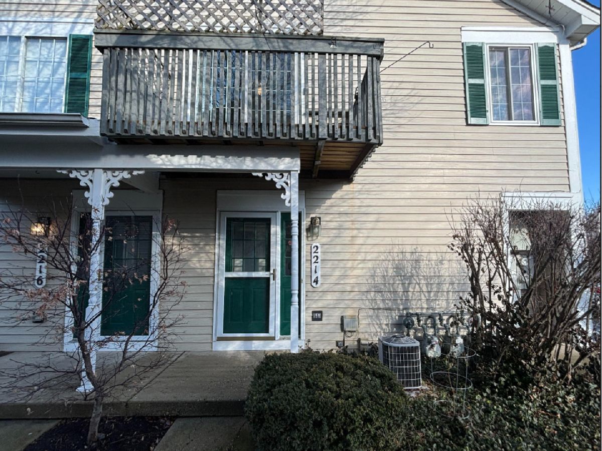  For Sale Elgin Illinois, 2214 Colorado Avenue