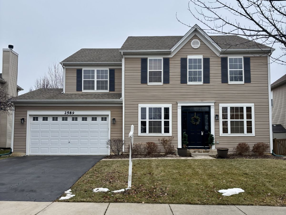 For Sale Wauconda Illinois, 2589 Savanna Drive
