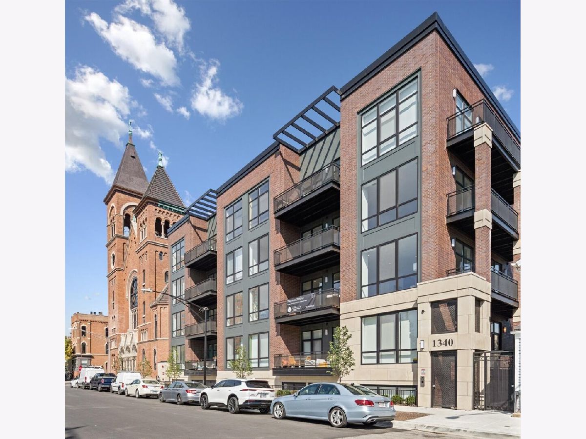  For Sale Chicago Illinois, 1340 Chestnut Street