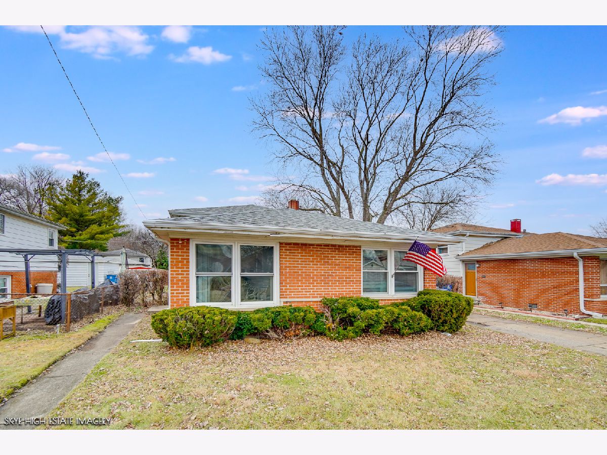  For Sale Midlothian Illinois, 14850 Homan Avenue