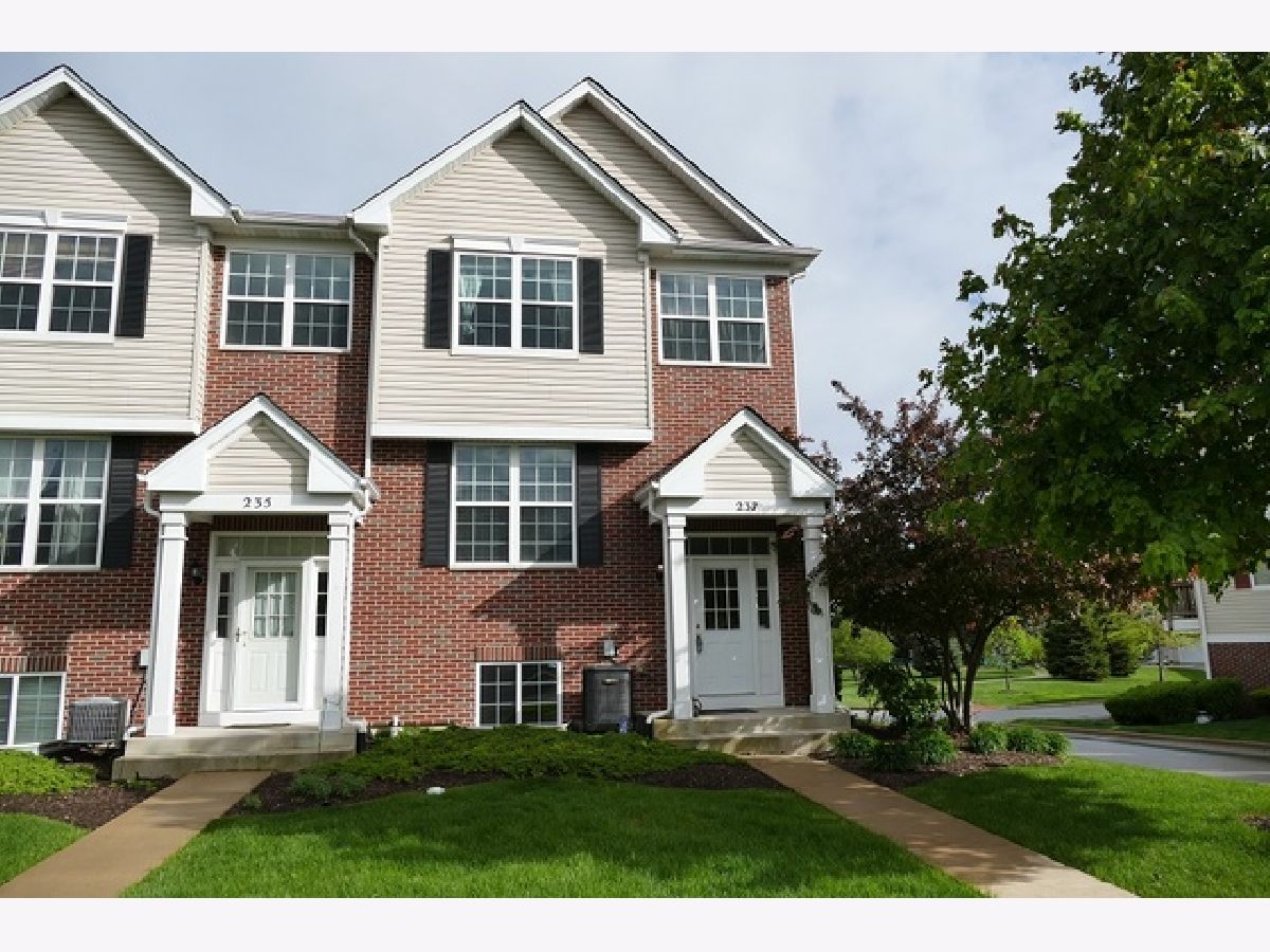  For Rent Romeoville Illinois, 237 Oak Creek