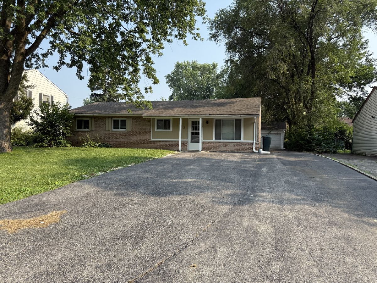  For Rent Bolingbrook Illinois, 533 Redwood