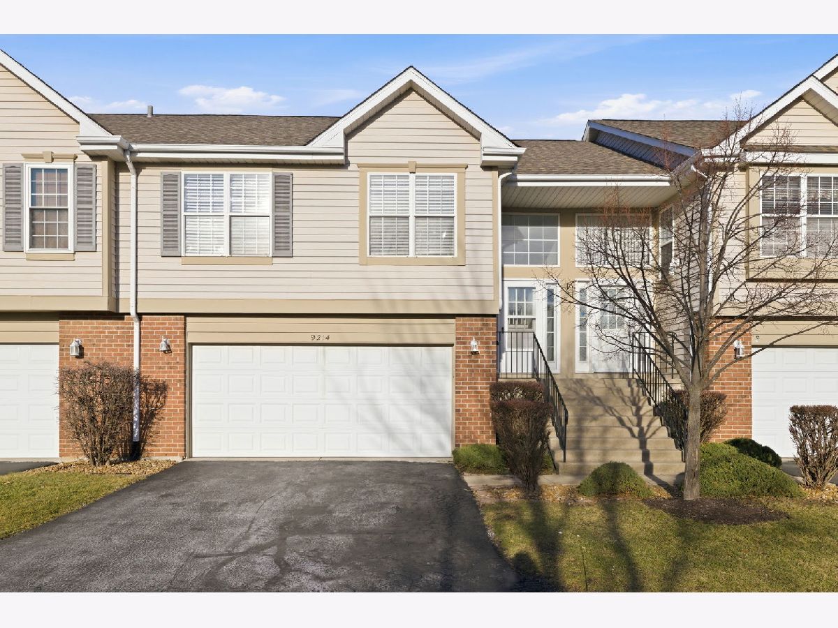  For Rent Mokena Illinois, 9214 Pullman