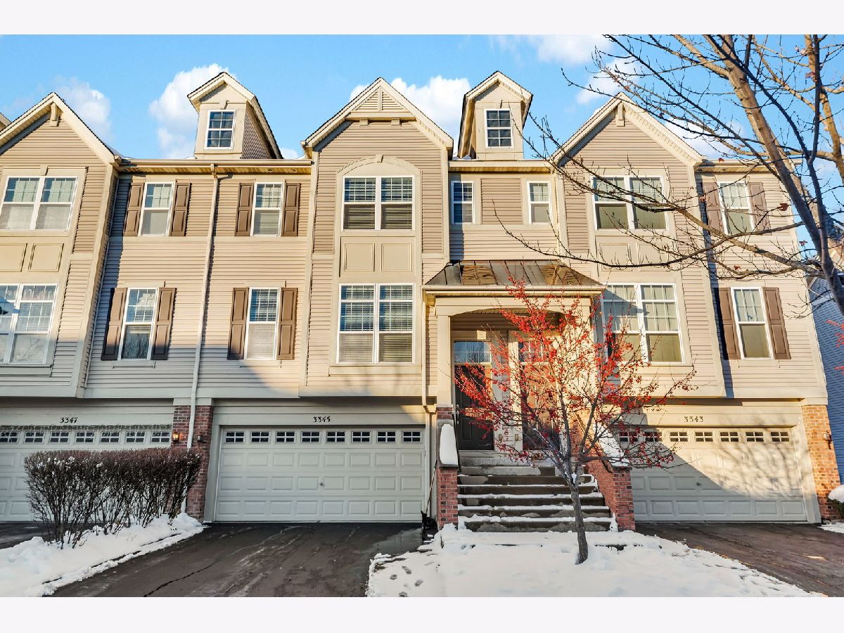 Townhomes For Rent Yorkshire Square Aurora Illinois, 3345 Kentshire