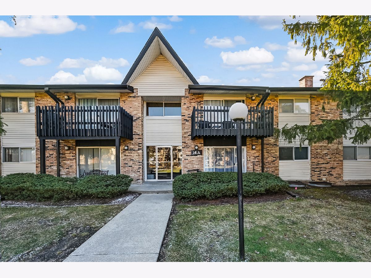  For Sale Willowbrook Illinois, 14A Kingery Quarter