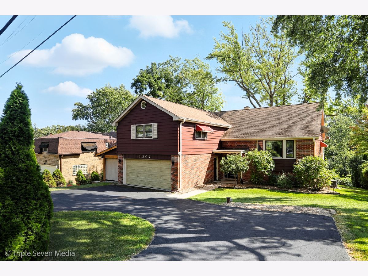  For Sale Willow Springs Illinois, 11307 German Church Road
