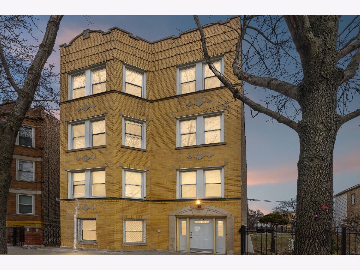  For Rent Chicago Illinois, 1529 Komensky