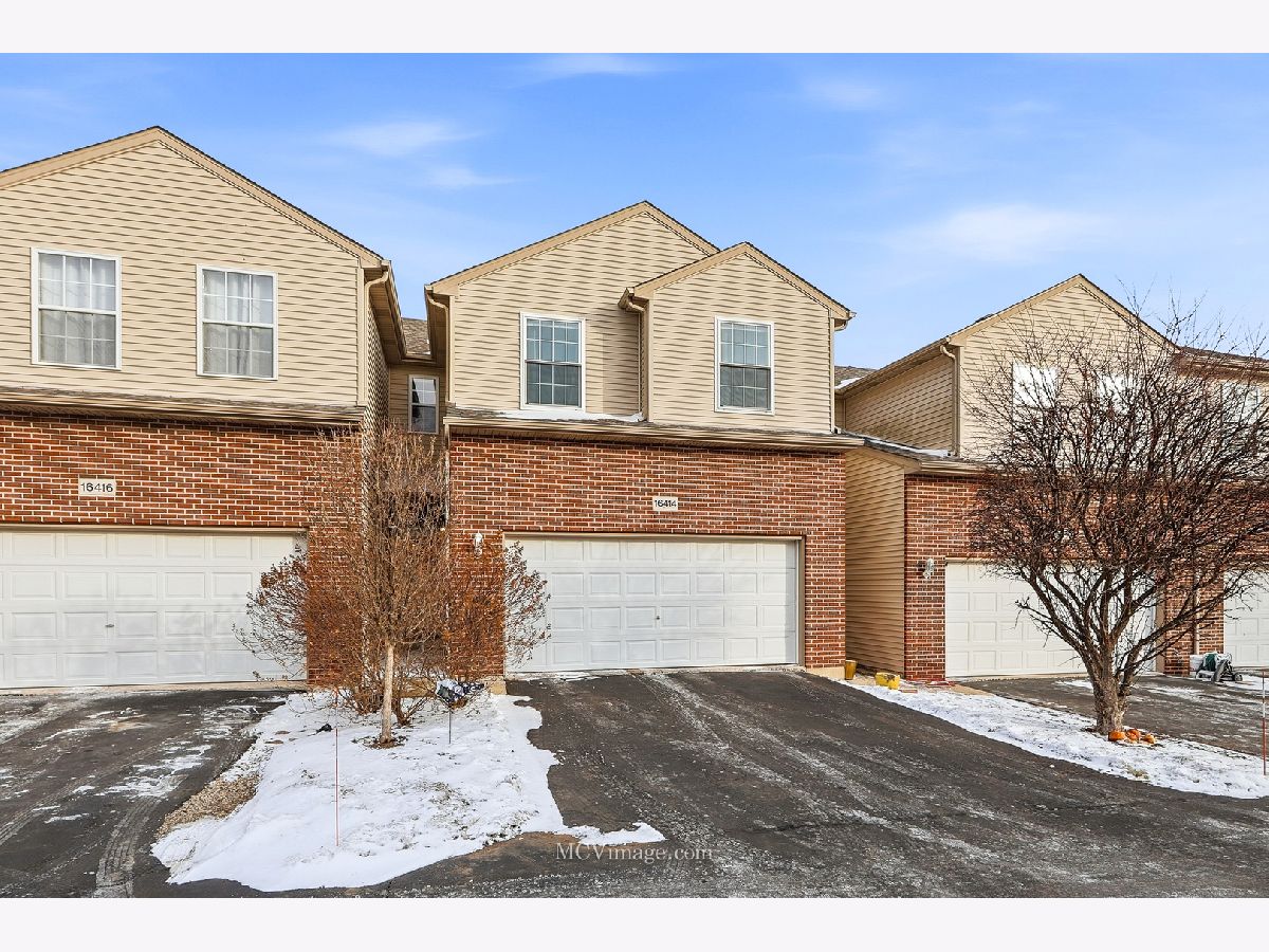  For Sale Lockport Illinois, 16414 Willow Walk Drive