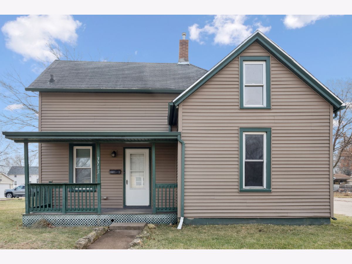 Homes For Sale Ericks Davenport Iowa, 3715 Pearl Avenue