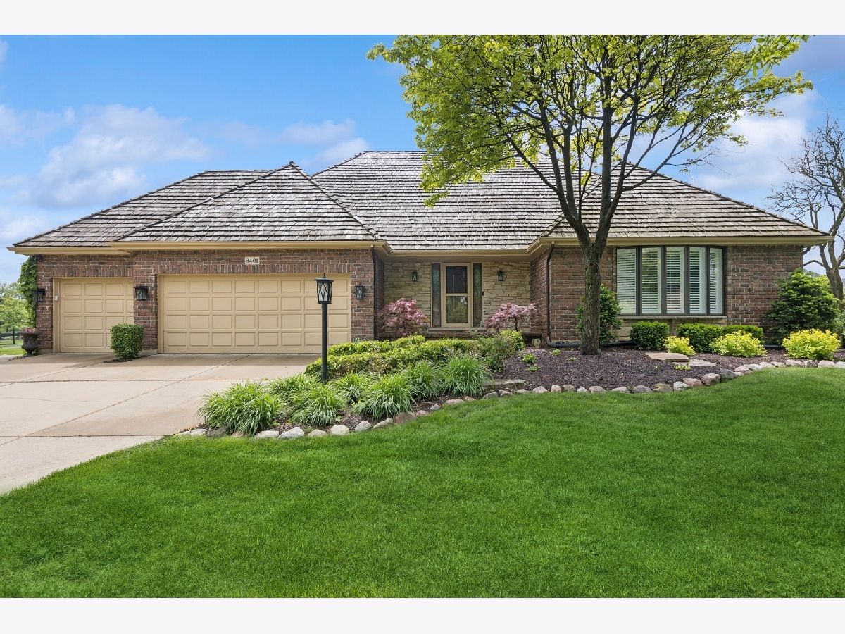 Homes For Sale Country Club Estates Orland Park Illinois, 8401 Golfview Drive