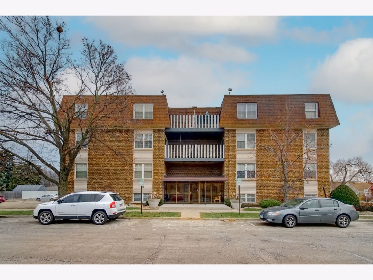  For Sale Franklin Park Illinois, 9146 Grand Avenue