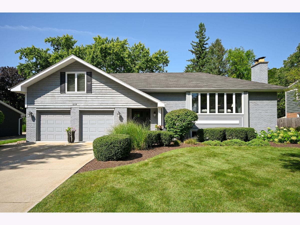 Homes Sold Fairway Estates Wheaton Illinois, 1228 Gamon