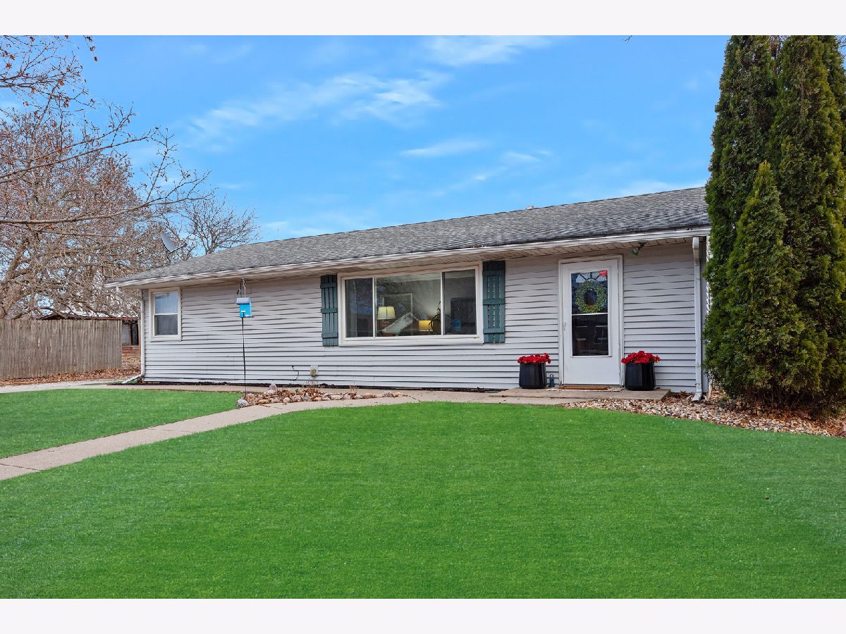  Sold Mackinaw Illinois, 203 Tazewell