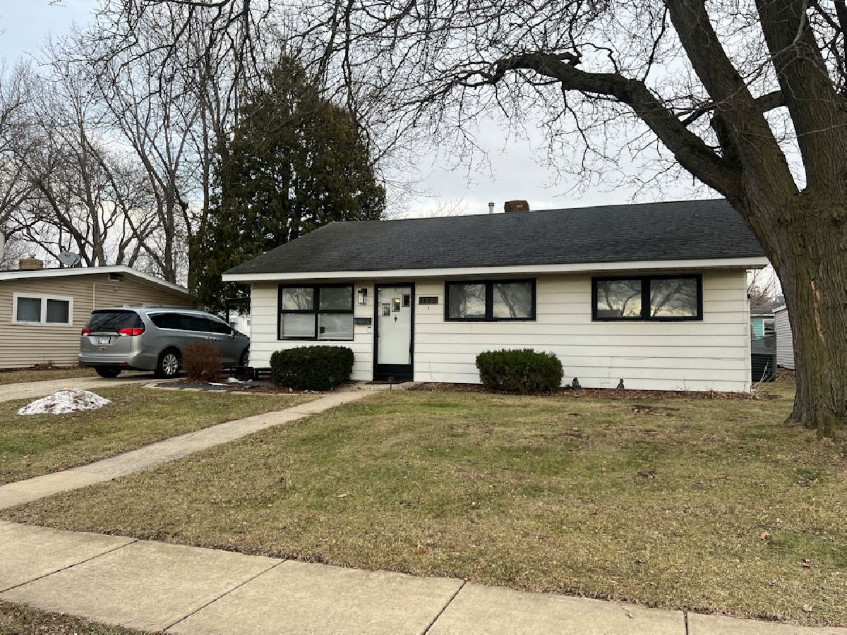  For Sale Rochelle Illinois, 1170 Westview Drive