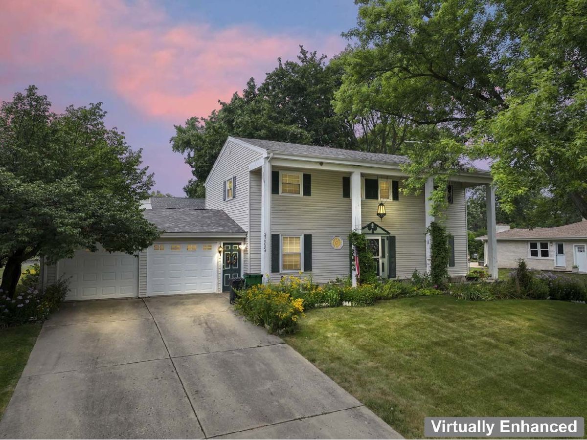  For Sale Winfield Illinois, 27W084 Fleming Drive