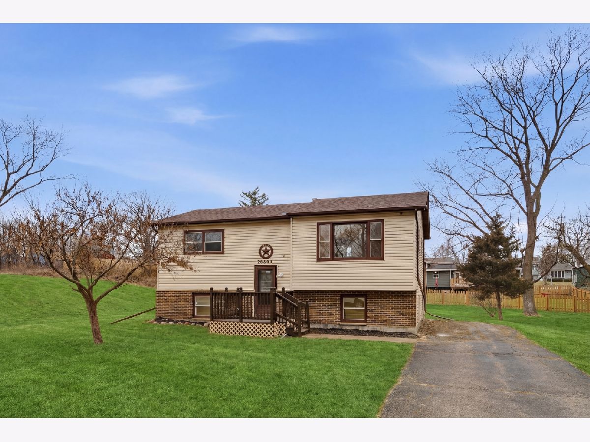 Homes Sold Venetian Village Lake Villa Illinois, 36680 Helen