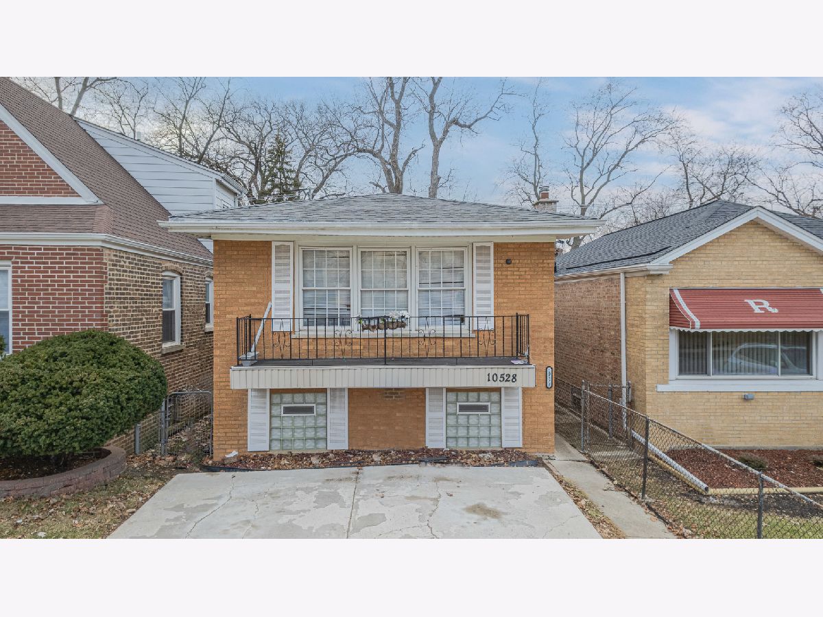  For Sale Chicago Illinois, 10528 Aberdeen Street