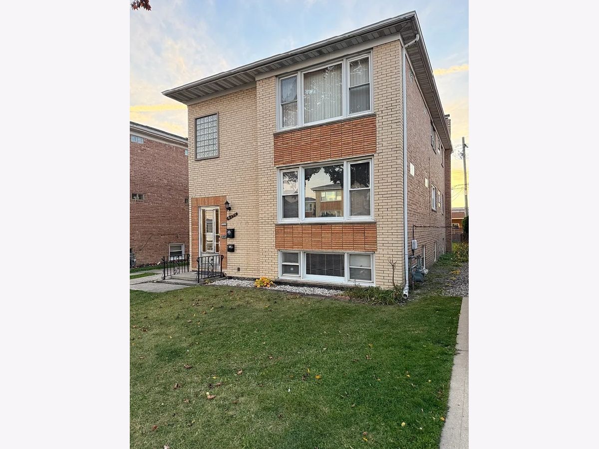  For Rent Norridge Illinois, 4372 Neva