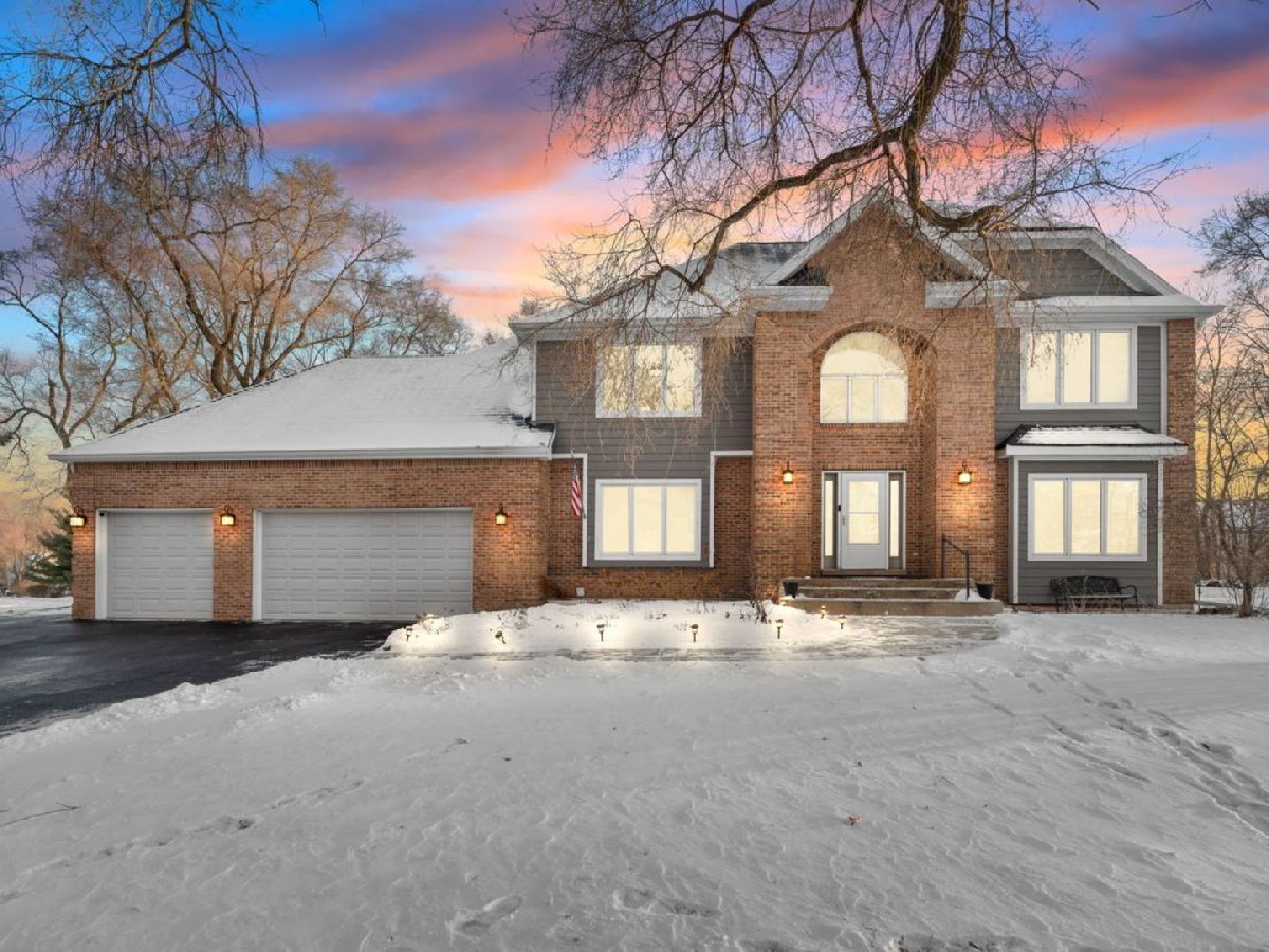 Homes For Sale River Pointe Cary Illinois, 1005 Hilary Lane