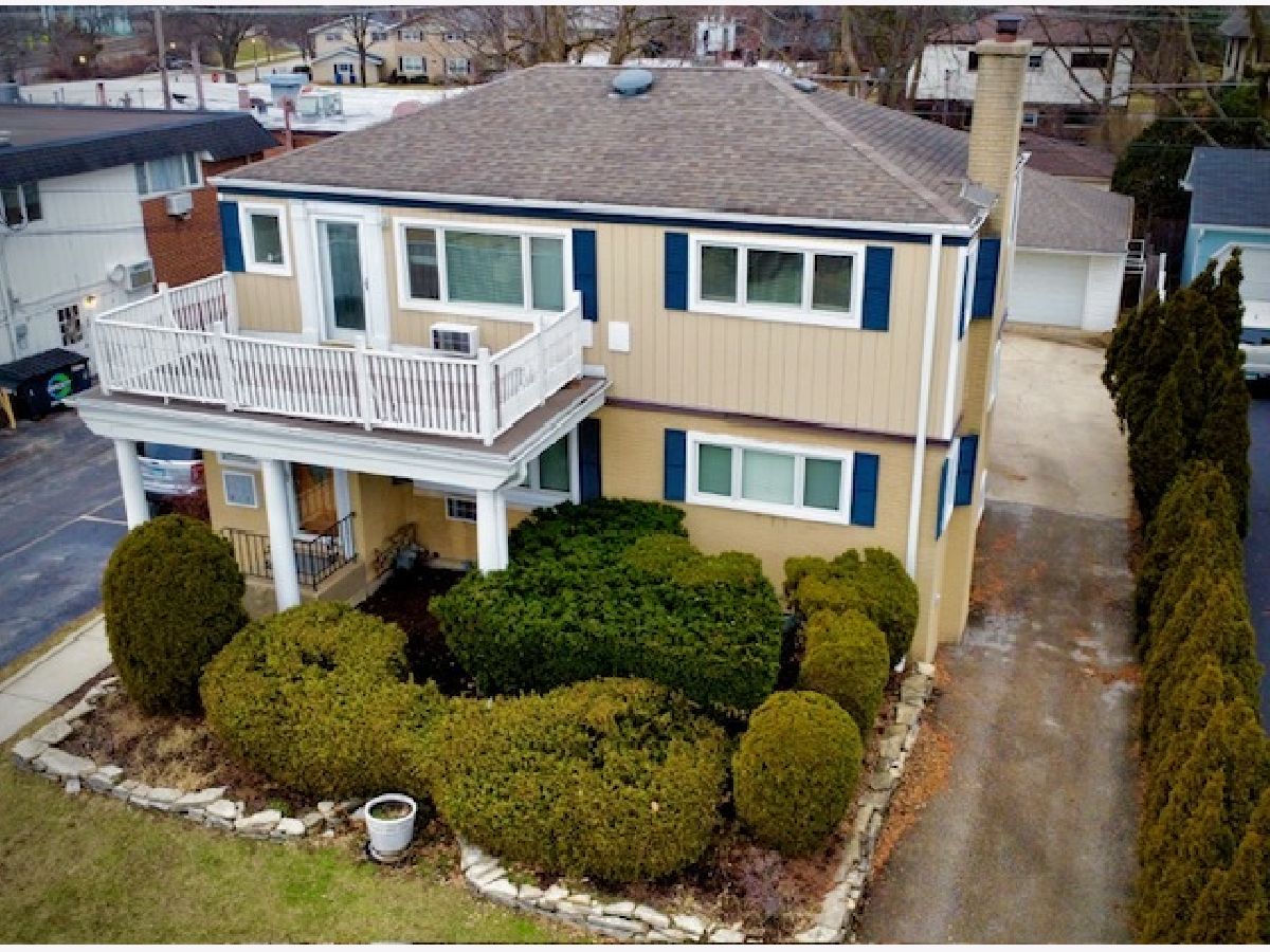  For Sale Western Springs Illinois, 4386 Woodland Avenue