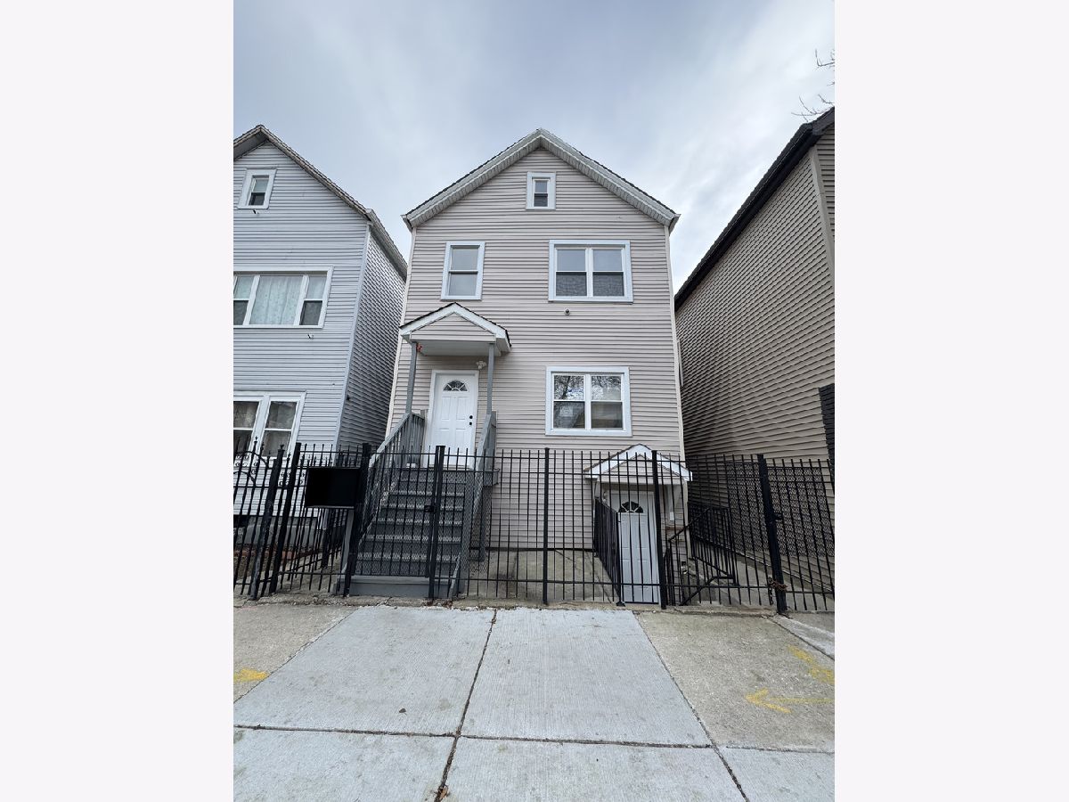  For Sale Chicago Illinois, 4521 Hermitage Avenue