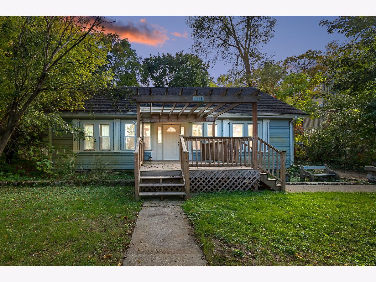  For Sale Ingleside Illinois, 26681 Wooster Lake Drive