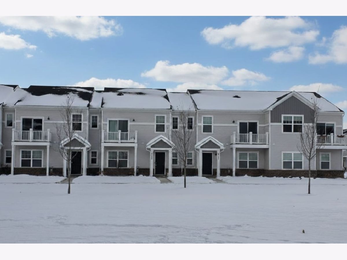  For Rent Aurora Illinois, 4303 Chelsea Manor