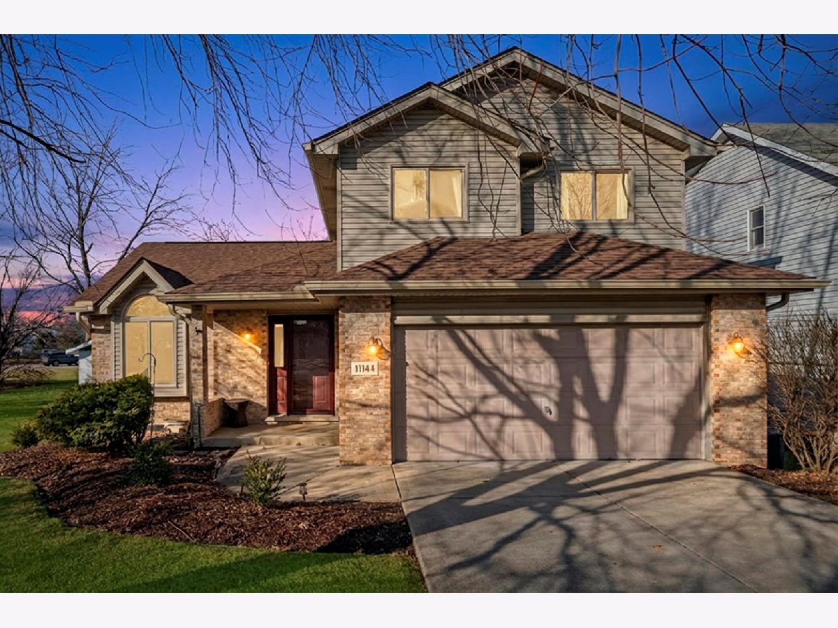  For Sale Mokena Illinois, 11144 Denny Avenue