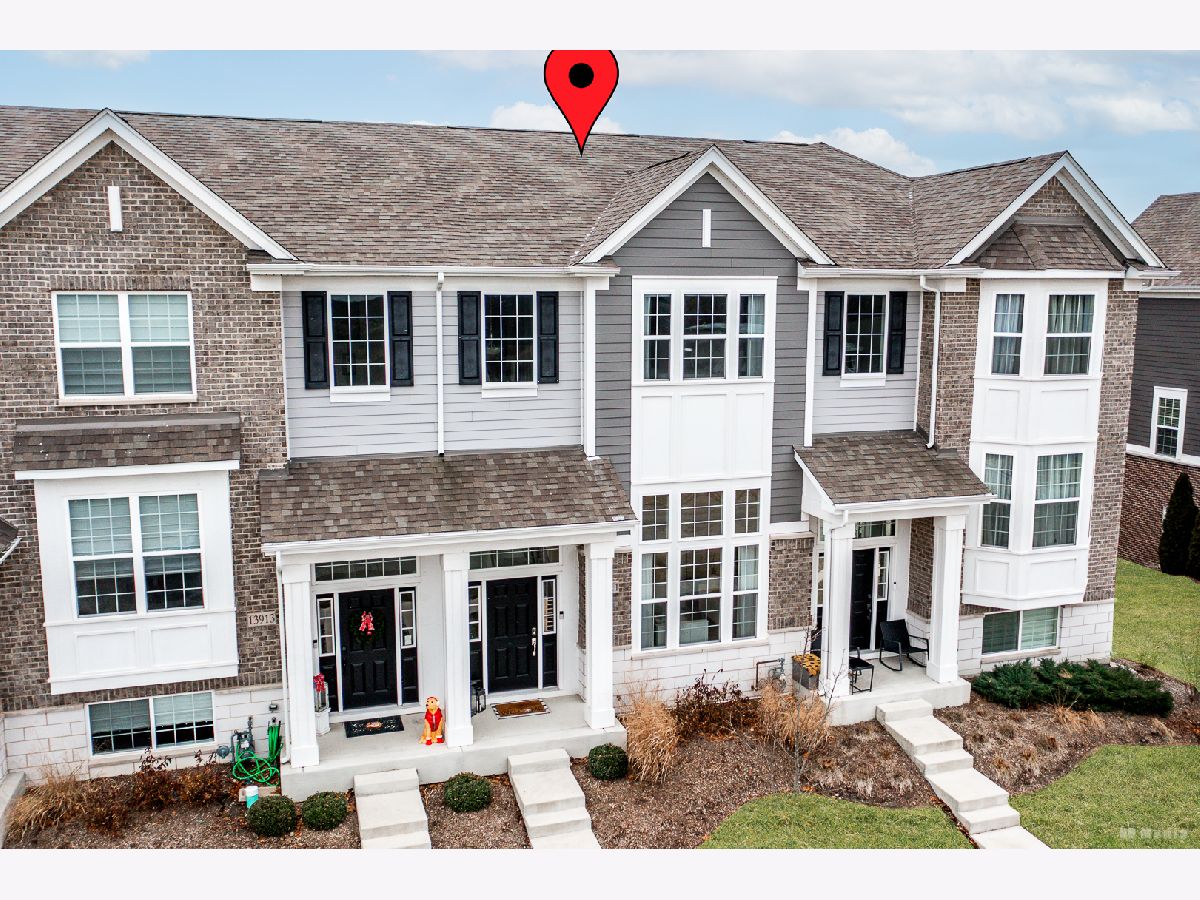  For Sale Homer Glen Illinois, 13911 Belmont Drive