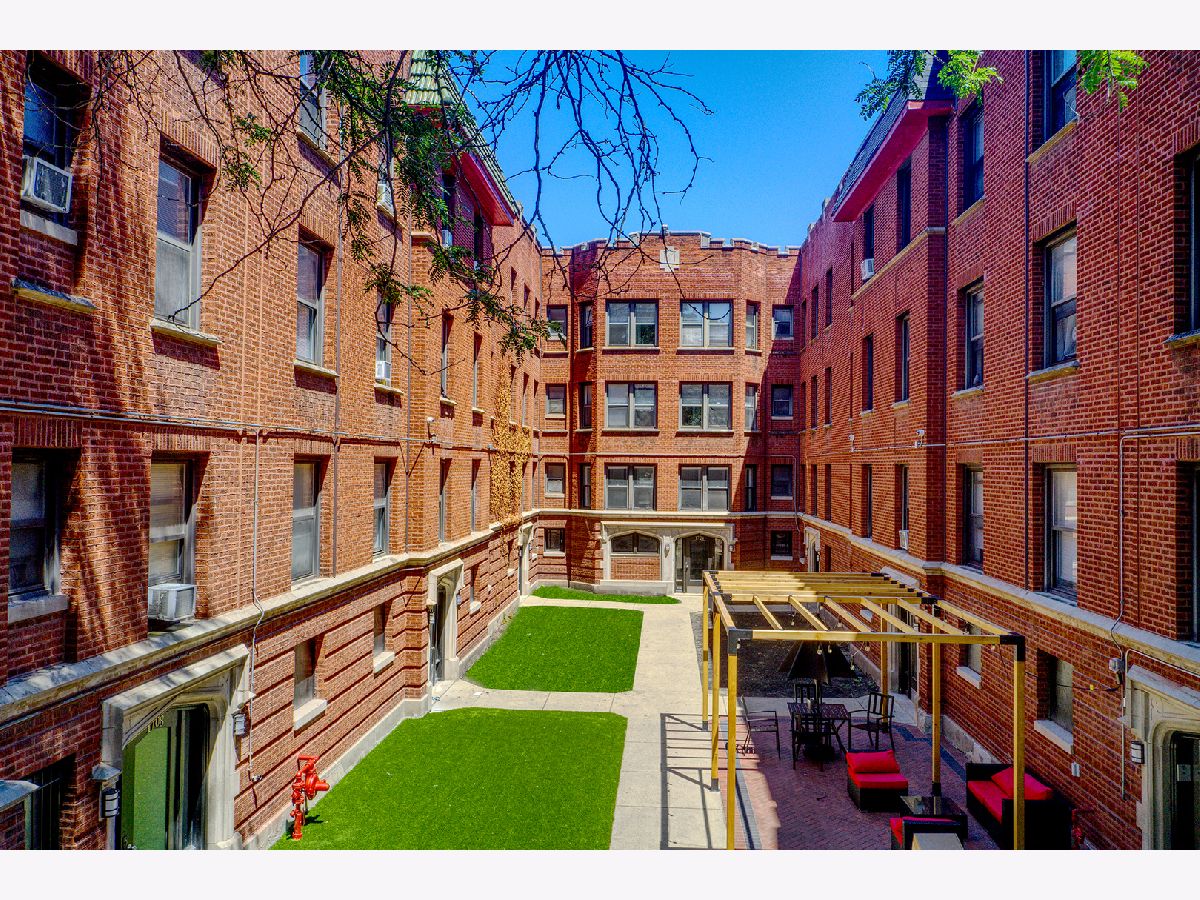  Rented Chicago Illinois, 1708 Juneway