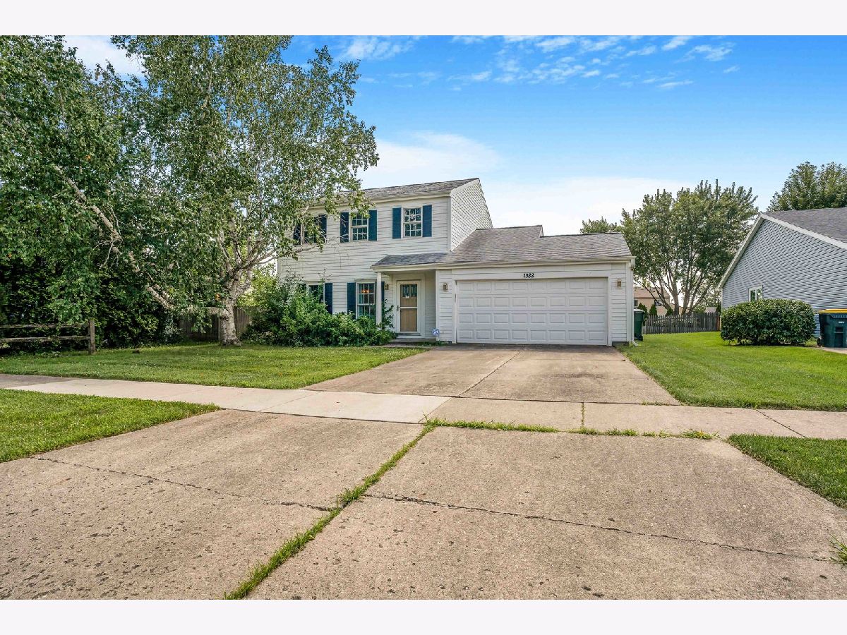  For Sale Carol Stream Illinois, 1388 Bow String Court