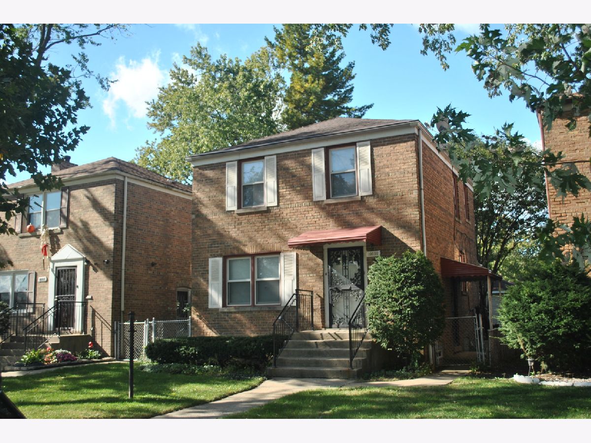  For Sale Chicago Illinois, 10052 Green Street
