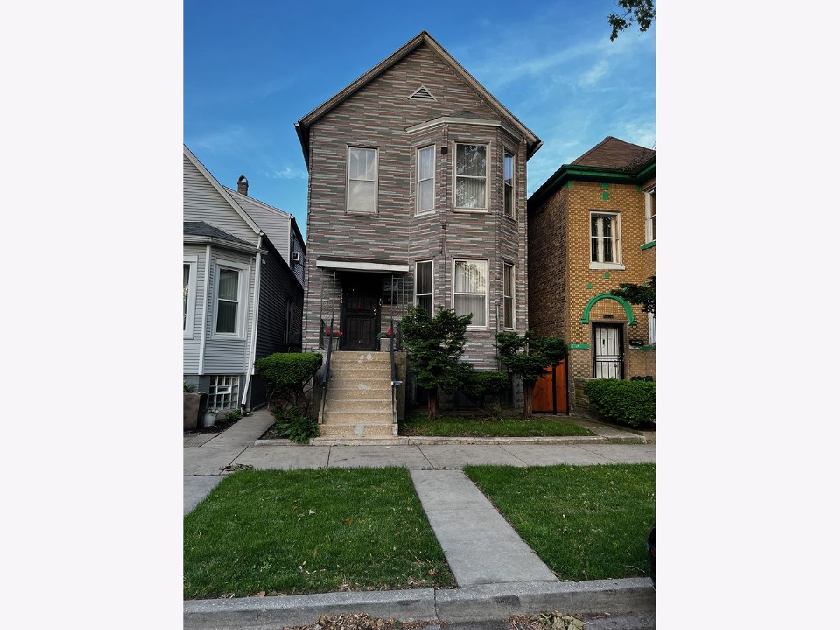  For Sale Chicago Illinois, 5335 Bishop Street