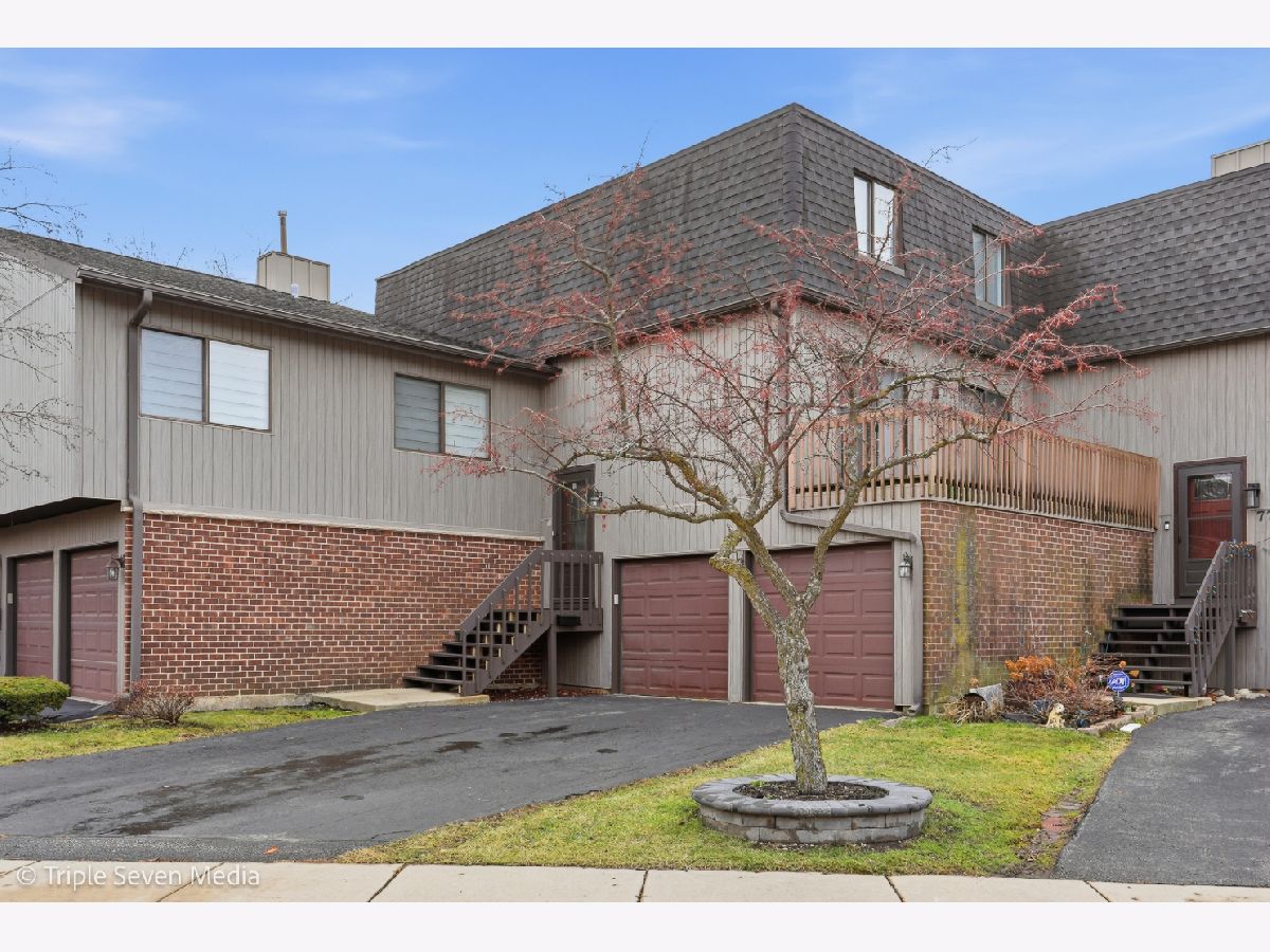  Rented Roselle Illinois, 777 Golfview